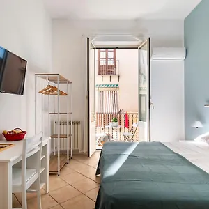 Guest house Punto Al Capo Intero O Stanze Matrimoniali Con Bagno Privato Palermo