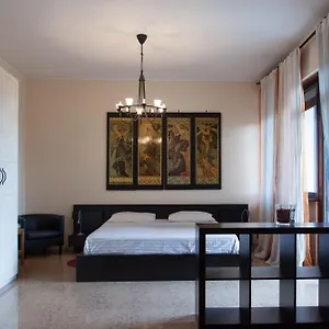 Santa Croce Nocleg ze śniadaniem Rzym